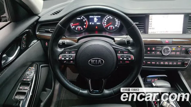 Kia K7 2018 — фото 19