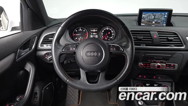 Audi Q3 2016 — фото 17