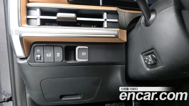 Hyundai Santafe 2024 — фото 18
