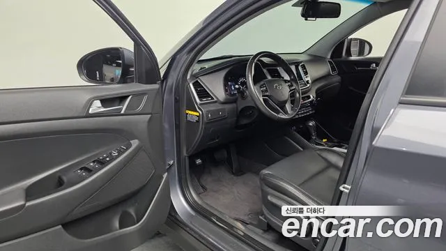 Hyundai Tucson 2016 — фото 13