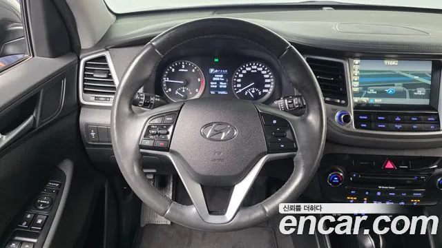 Hyundai Tucson 2016 — фото 19