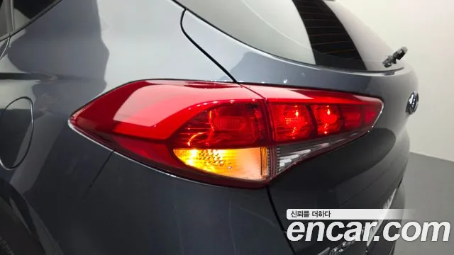 Hyundai Tucson 2016 — фото 9