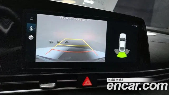 Hyundai AVANTE 2021 — фото 15