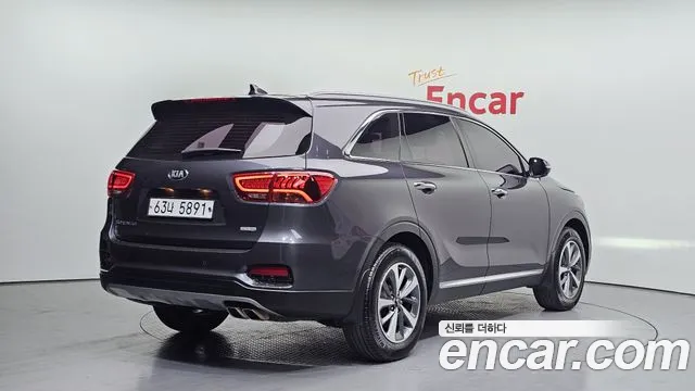 Kia Sorento 2019 — фото 2