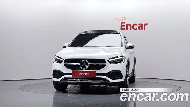 Mercedes-Benz GLA-Class 2021 — фото 3