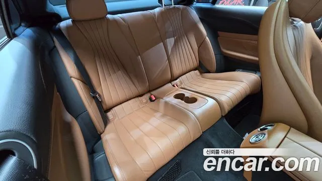 Mercedes-Benz E-Class 2019 — фото 11