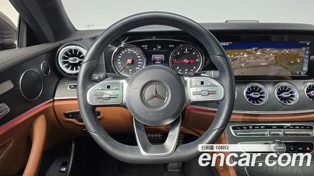 Mercedes-Benz E-Class 2019 — фото 12
