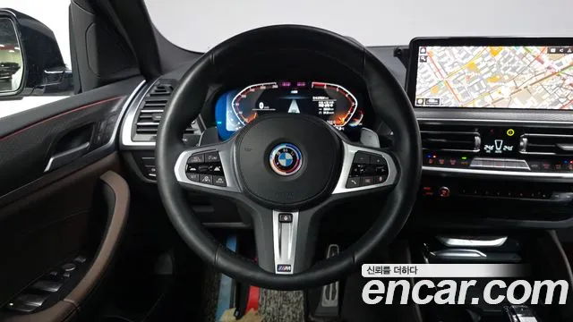 BMW X4 2024 — фото 17