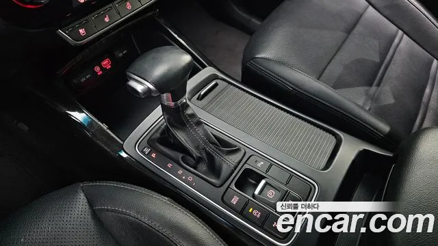 Kia Sorento 2019 — фото 12