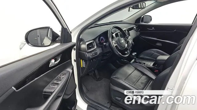 Kia Sorento 2019 — фото 13