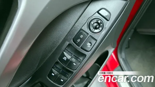 Hyundai AVANTE 2015 — фото 19