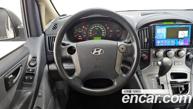 Hyundai Starex 2011 — фото 13