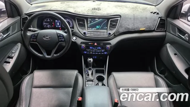 Hyundai Tucson 2017 — фото 10