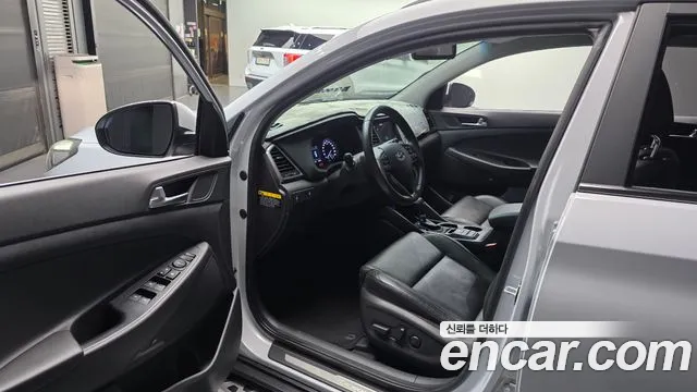 Hyundai Tucson 2017 — фото 13