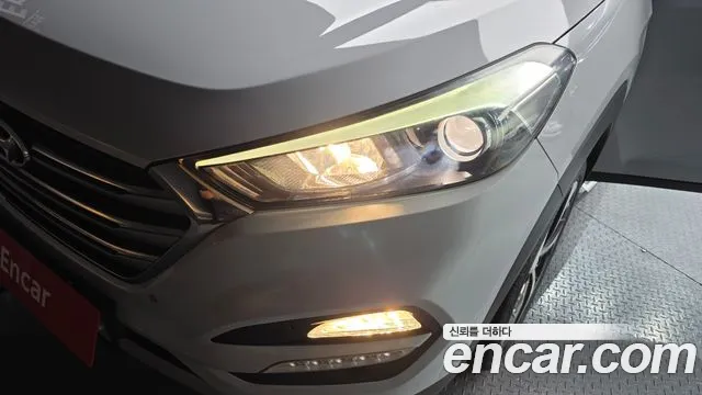 Hyundai Tucson 2017 — фото 8