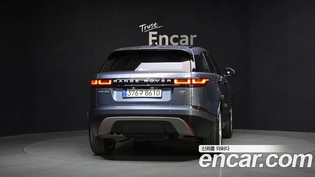Land Rover Range Rover Velar 2018 — фото 4
