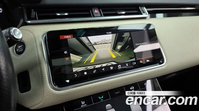Land Rover Range Rover Velar 2018 — фото 15