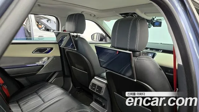 Land Rover Range Rover Velar 2018 — фото 19