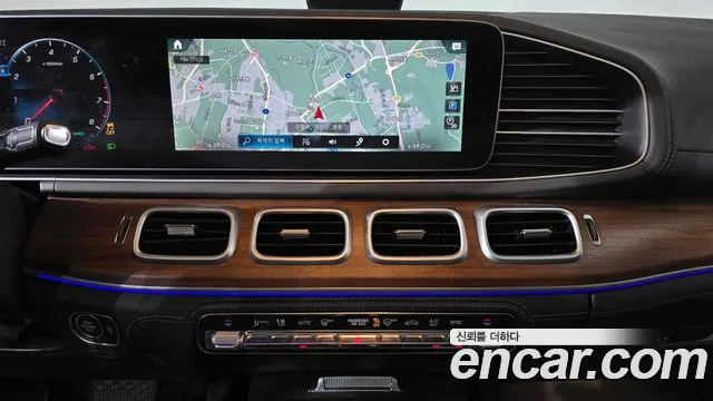 Mercedes-Benz GLE-Class 2020 — фото 19
