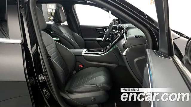 Mercedes-Benz GLC-Class 2023 — фото 16