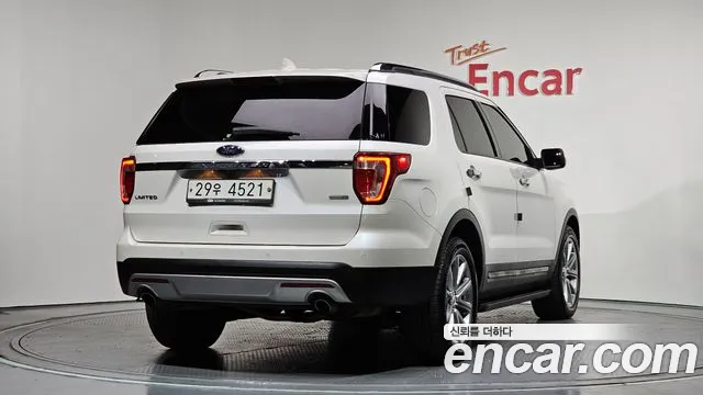 Ford Explorer 2017 — фото 2