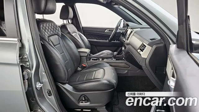 KG_Mobility_Ssangyong Rexton 2018 — фото 11