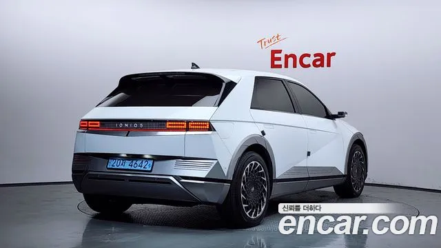 Hyundai Ioniq5 2022 — фото 2