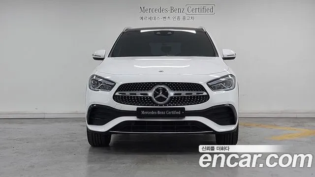 Mercedes-Benz GLA-Class 2023 — фото 3