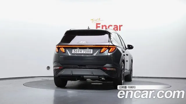 Hyundai Tucson 2023 — фото 4