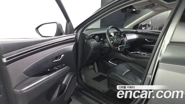 Hyundai Tucson 2023 — фото 13