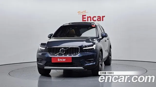 Volvo XC40 2019 — фото 3