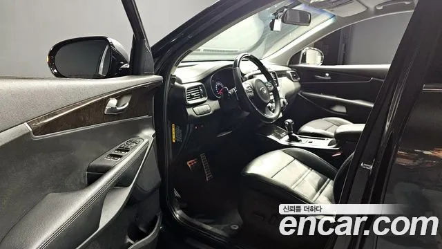 Kia Sorento 2017 — фото 13