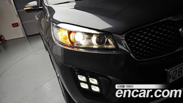 Kia Sorento 2017 — фото 8