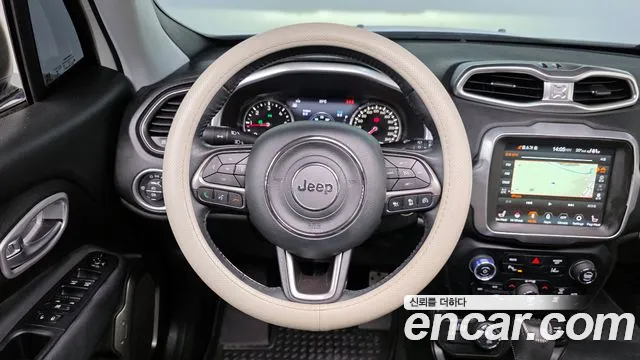 Jeep Renegade 2019 — фото 19