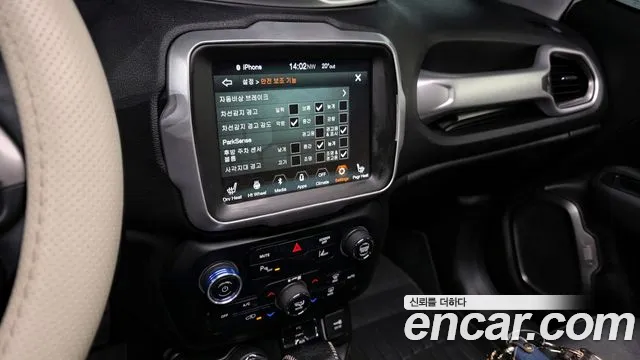 Jeep Renegade 2019 — фото 20