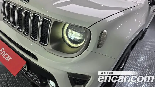 Jeep Renegade 2019 — фото 8