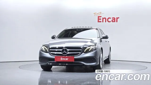 Mercedes-Benz E-Class 2017 — фото 3