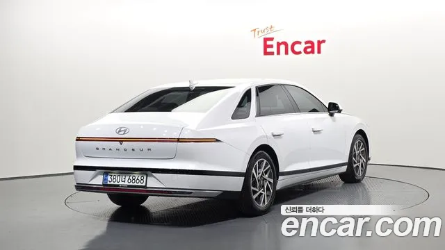 Hyundai Grandeur 2023 — фото 2