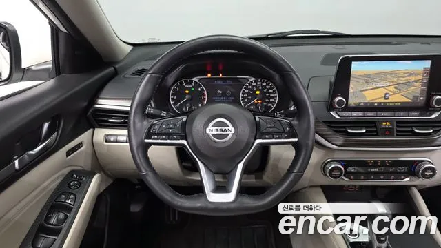 Nissan Altima 2019 — фото 19