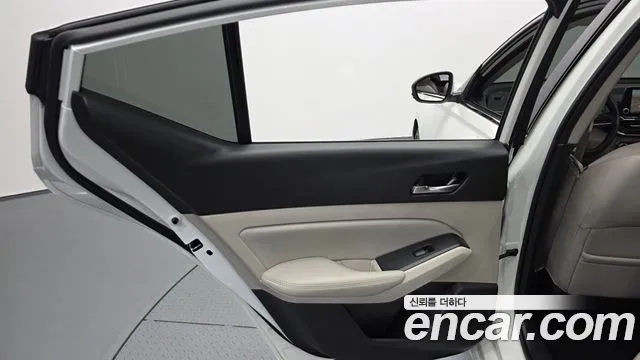 Nissan Altima 2019 — фото 15