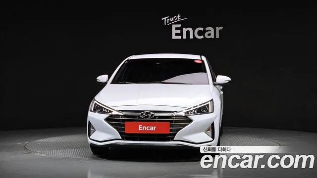 Hyundai AVANTE 2019 — фото 3