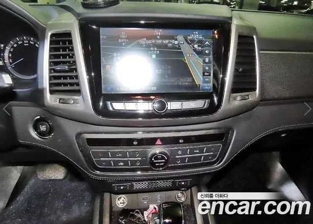 KG_Mobility_Ssangyong Rexton 2019 — фото 11