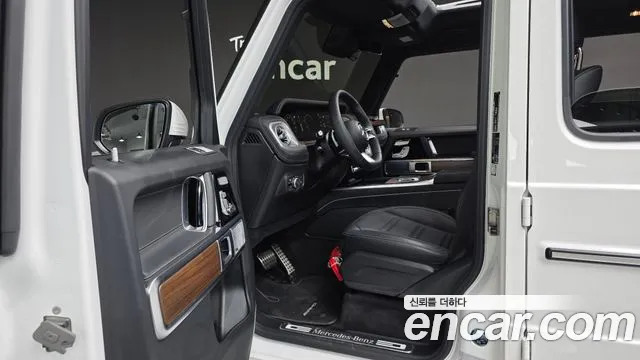 Mercedes-Benz G-Class 2025 — фото 16