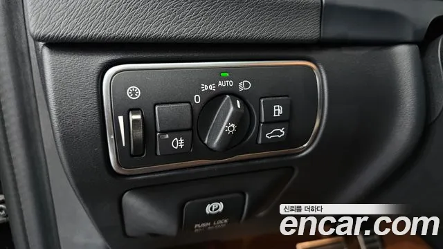 Volvo S60 2015 — фото 15