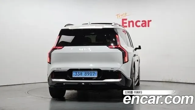 Kia EV9 2024 — фото 4