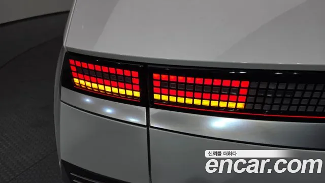 Hyundai Ioniq5 2022 — фото 9