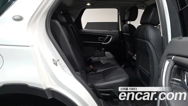 Land Rover Discovery Sport 2018 — фото 17