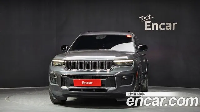 Jeep Cherokee 2023 — фото 3