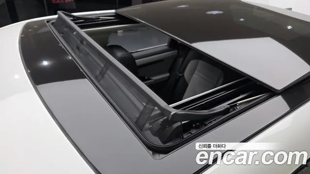 Land Rover Range Rover Evoque 2025 — фото 19