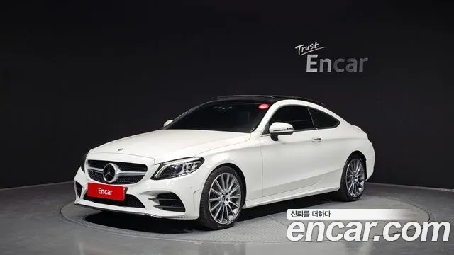 Mercedes-Benz C-Class 2023 — фото 1